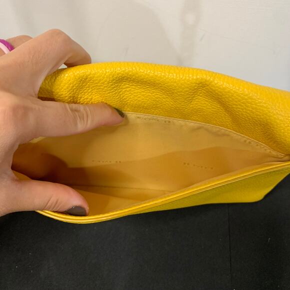 Coach Purse Small Crosstown Crossbody Bag in Yellow With Chain Detail & Turnlock - Picture 12 of 15